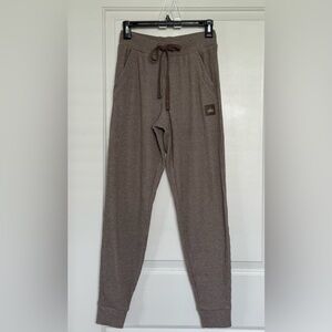 Alo Yoga Muse Sweatpants